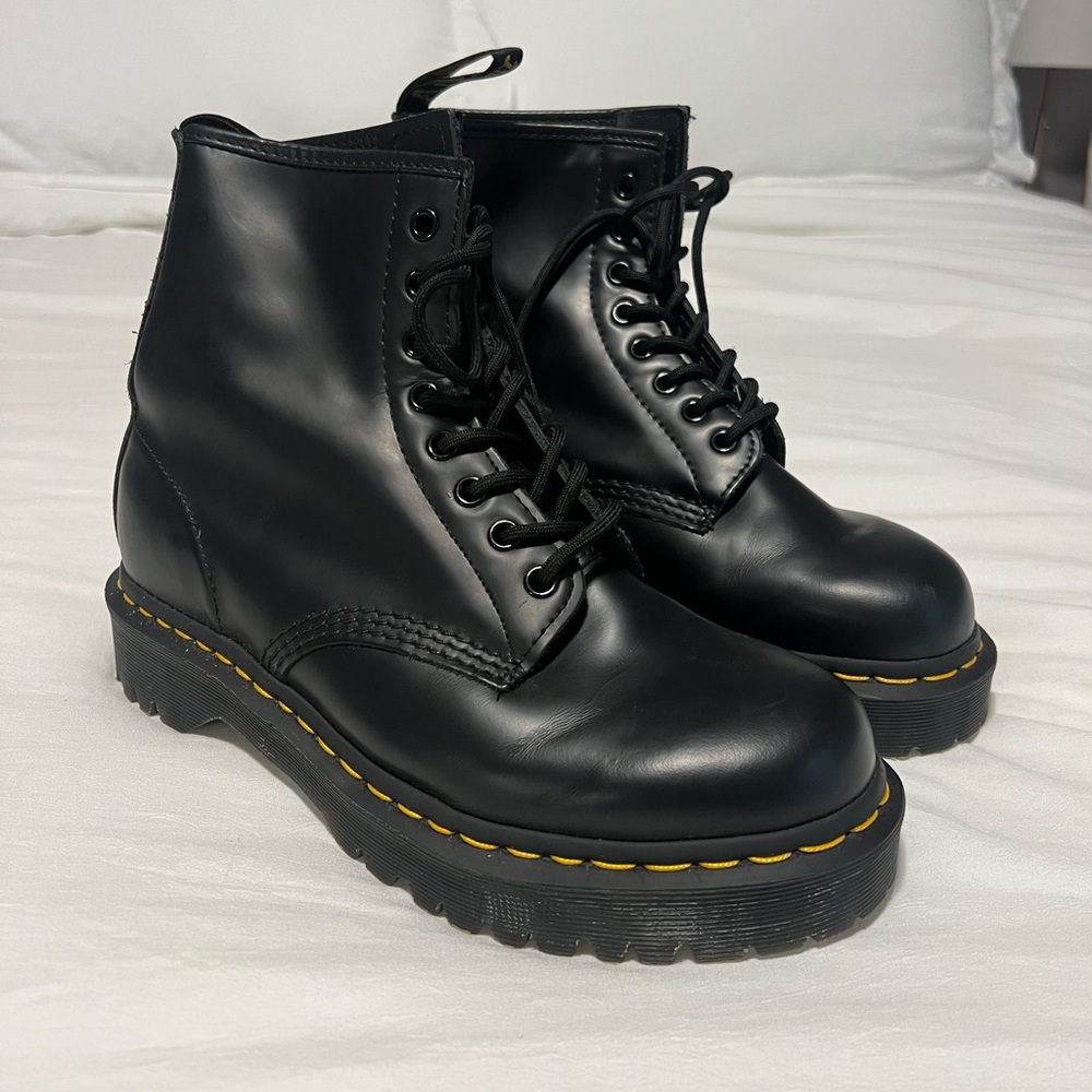 Dr. Martens 1460 Boots